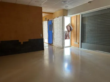 Local comercial en  Carrer DR. CALSINA,DEL - Foto 11