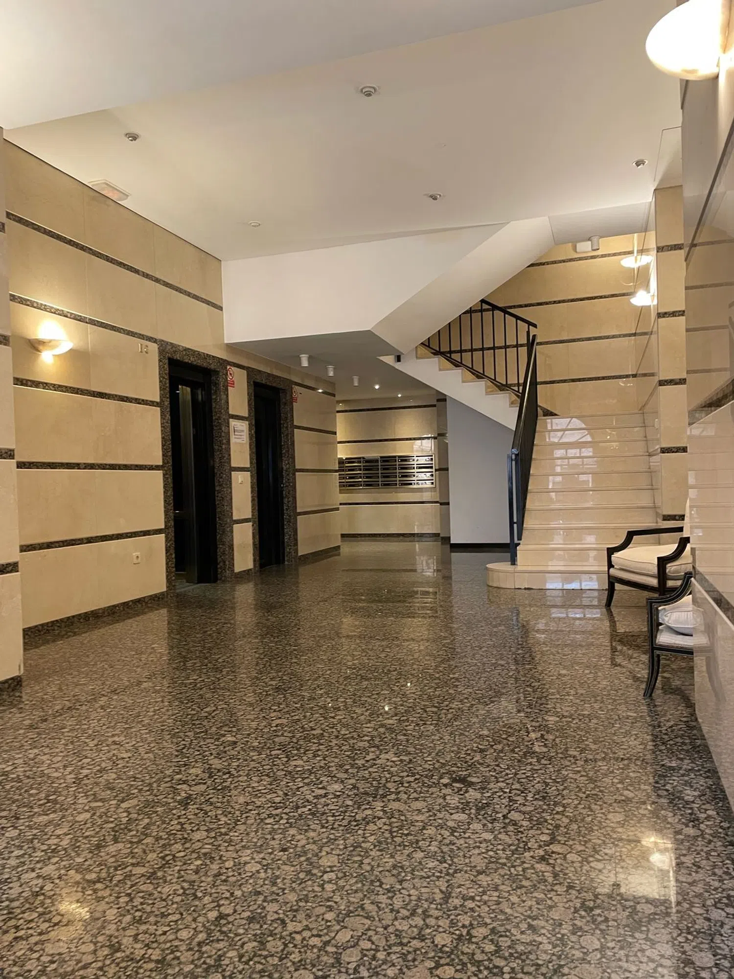 Piso en calle de Henri Dunant, 21 - Foto 1