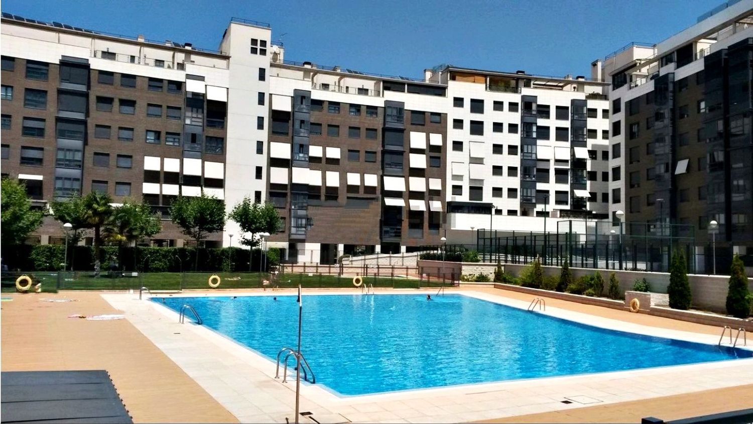 Piso en calle Rabanal del Camino, 13 - Foto 19