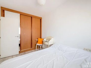 Piso en  Avenida de Villajoyosa 37 - Foto 4