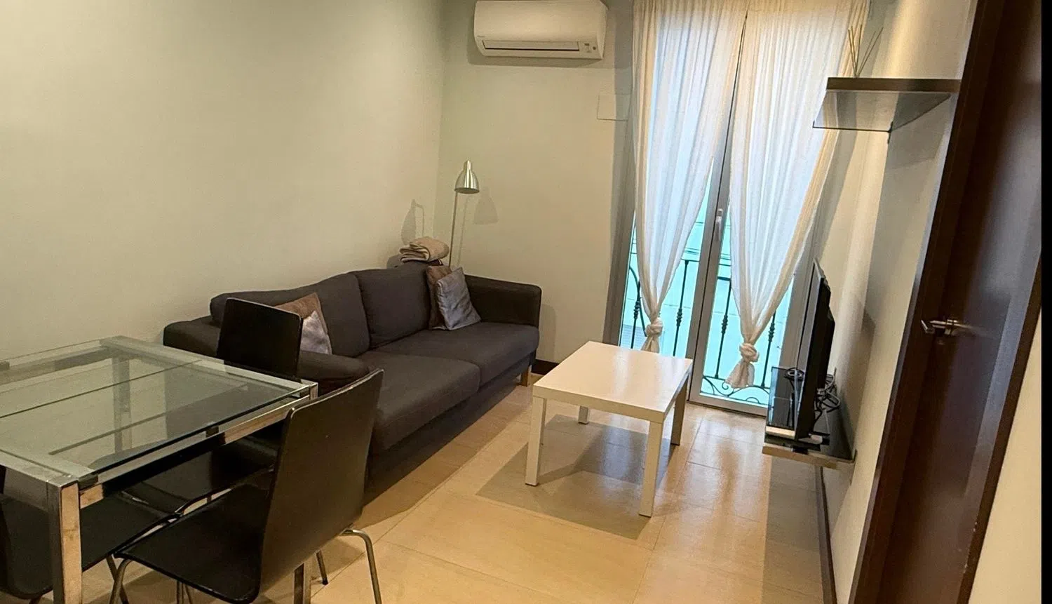 Piso en Fuencarral, 141 - Foto 1