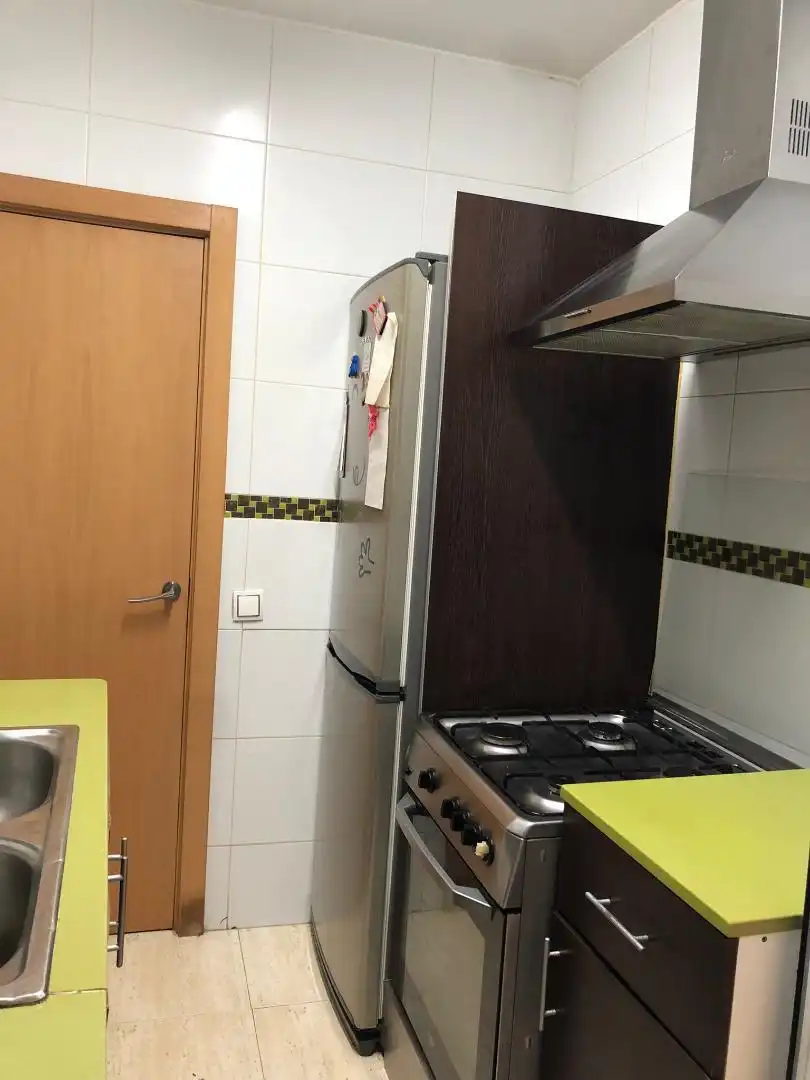 Piso en  Plaça Santiago Russinyol 2 - Foto 6