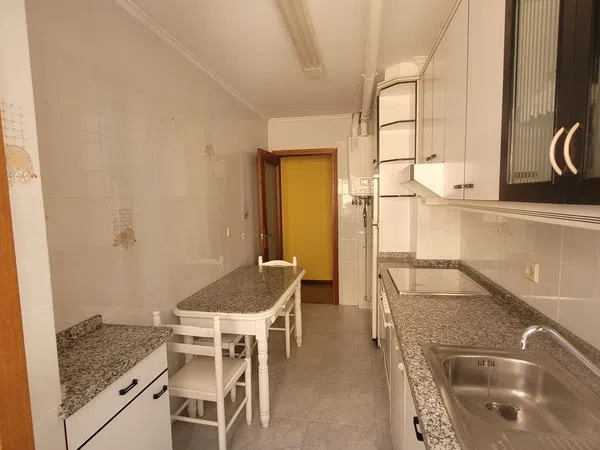 Piso en Calle Álvaro de Albornoz, 3, Laviada - Foto 2