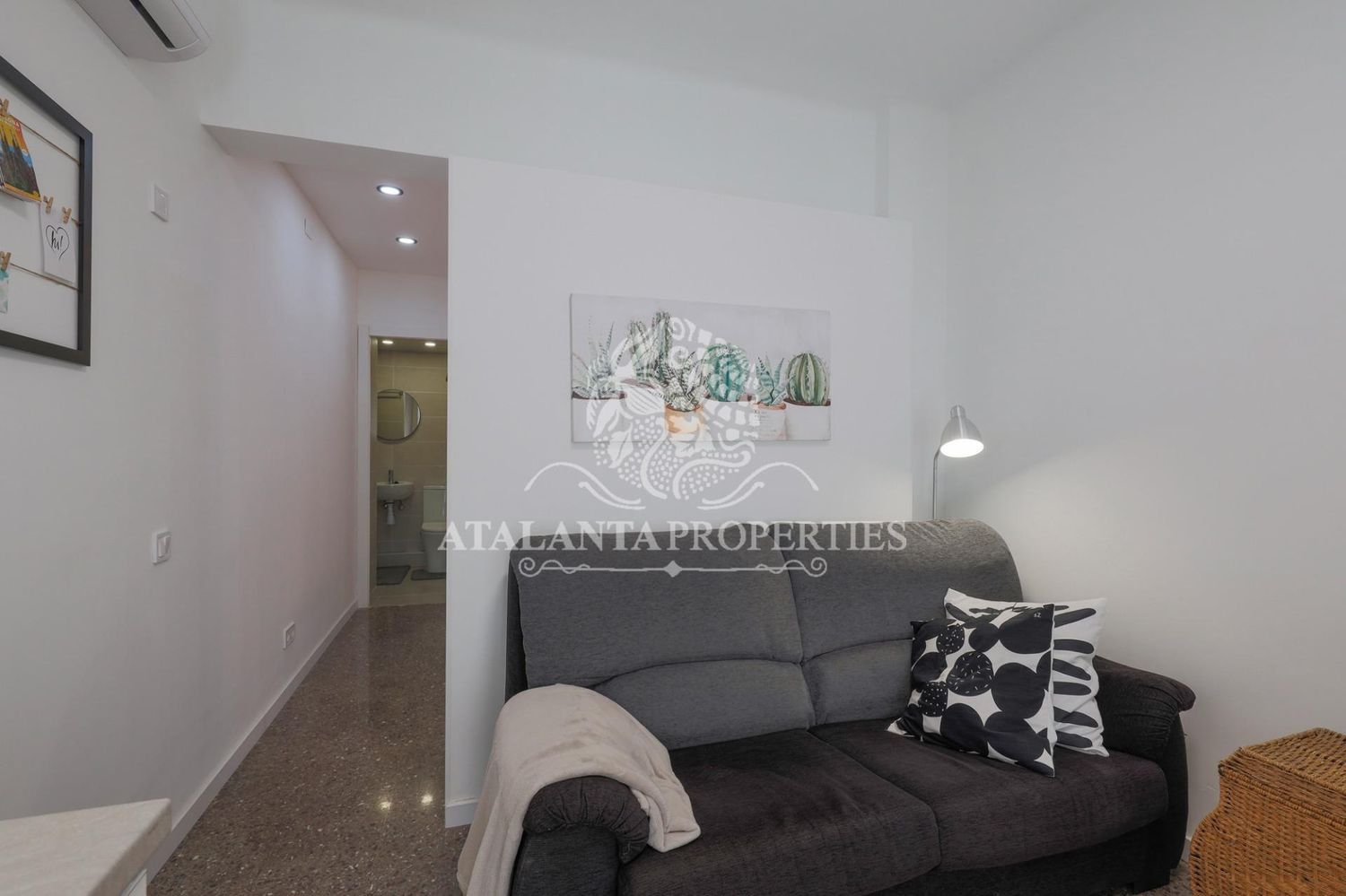 Estudio en Calle de Villar - Foto 15