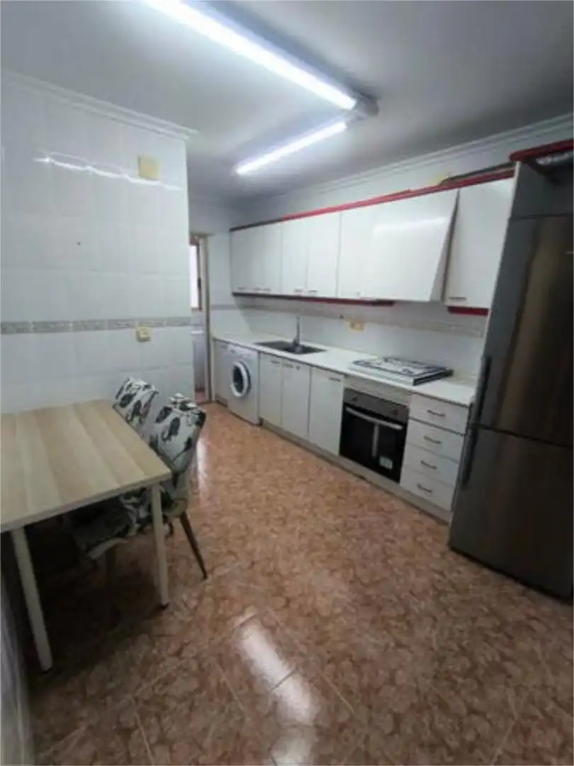 Piso en Los Ángeles - Foto 5