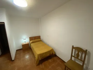 Piso en  Calle Carlos I de España 80 - Foto 7