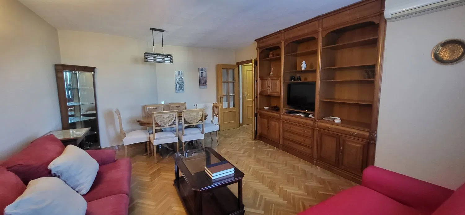 Piso en Barrio Conde Orgaz-Piovera - Foto 3