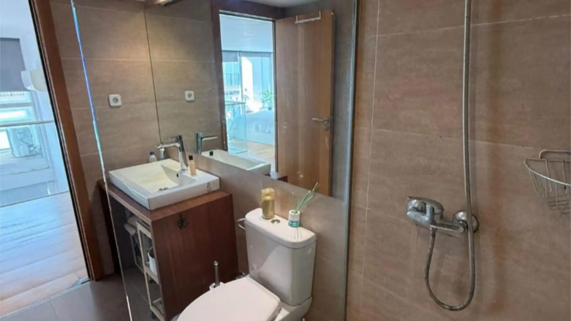 Piso en  Avinguda de Joan Miró 138 - Foto 15