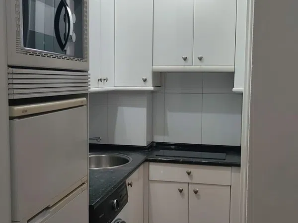 Piso en calle de Fernán González, 23 - Foto 2