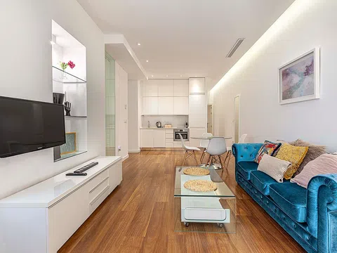 Piso en calle Rejas de la Virgen, 12