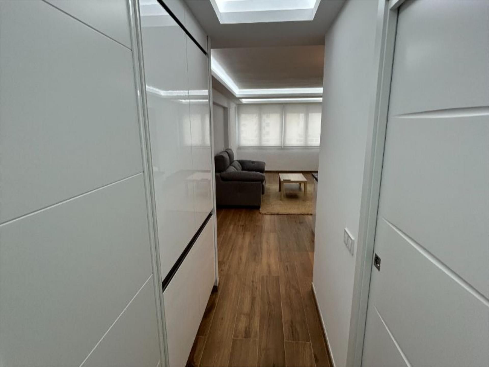 Piso en  Carrer de Saridakis 24 - Foto 11