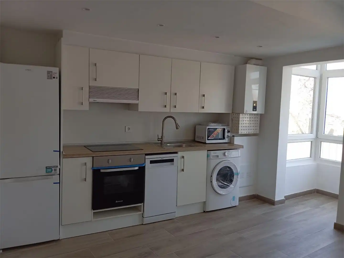 Piso en  Vía de Ramón Pignatelli 45 - Foto 9