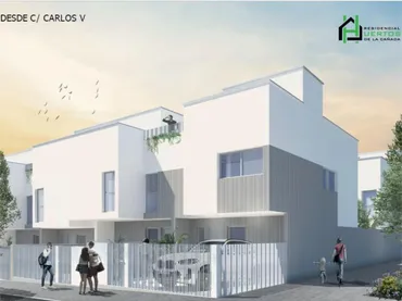 Chalet en  Calle Carlos V 23 - Foto 2