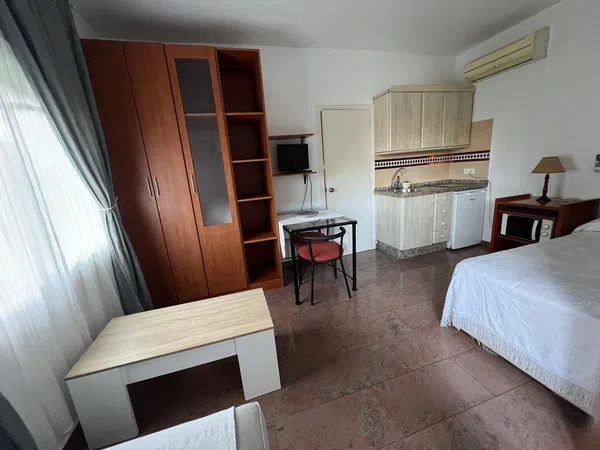 Estudio en calle Ávila, 15 - Foto 3