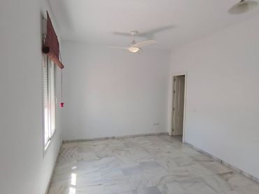 Piso en  Calle Hermana Esclava Carmen Fernández 14 - Foto 4