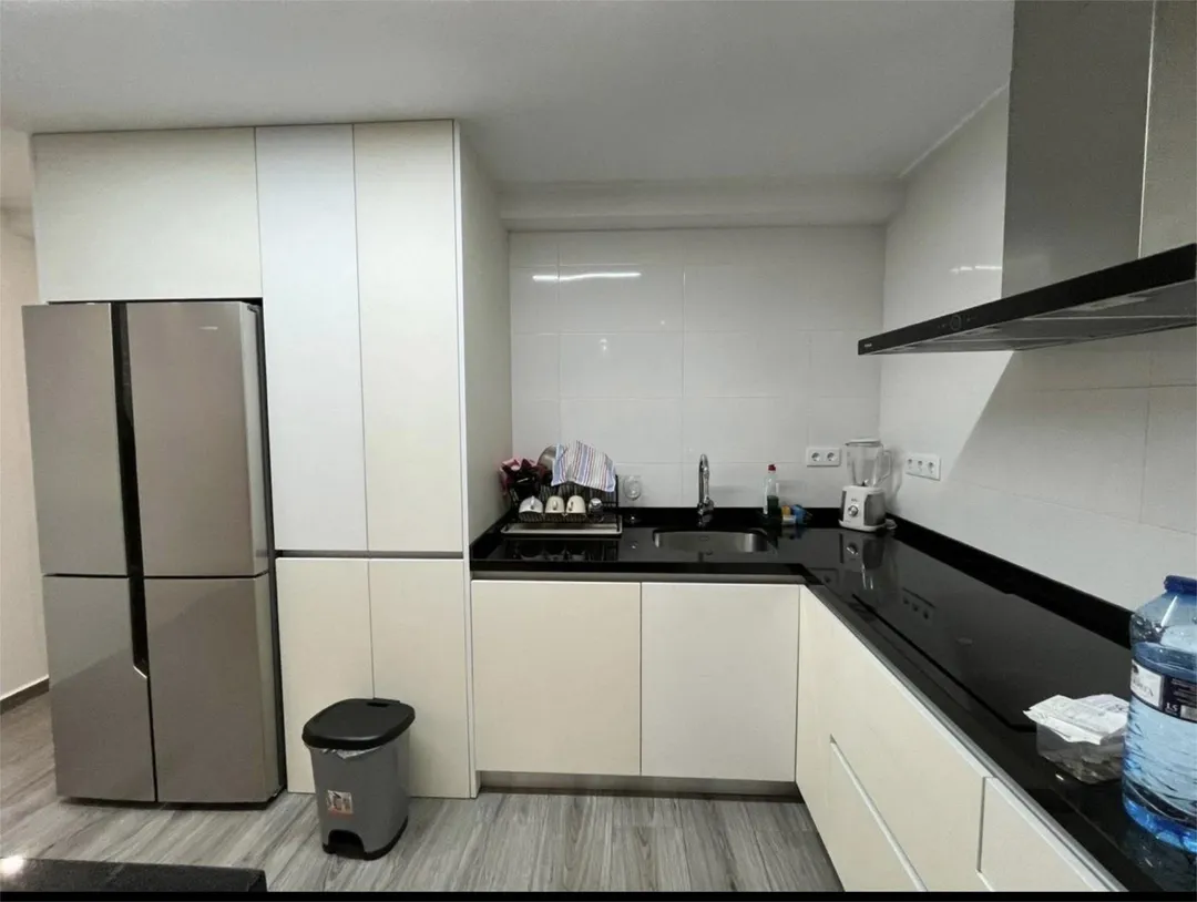 Piso en  Carrer Esperidion Porta Requesens 72a - Foto 6