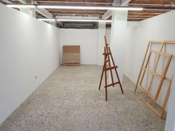 Local comercial en  Carrer Clotet 9 - Foto 3
