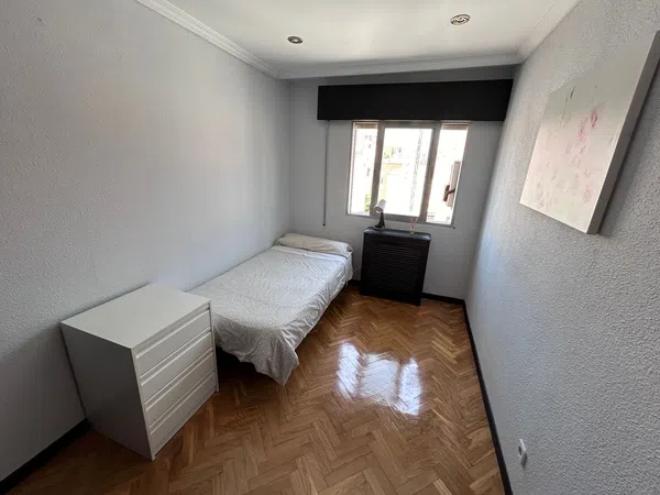 Piso en calle de Barcelona, 64 - Foto 3