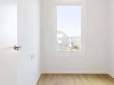 Piso en L'Hospitalet de Llobregat - Foto 3