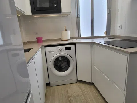 Piso en calle Santa María del Reposo, 6