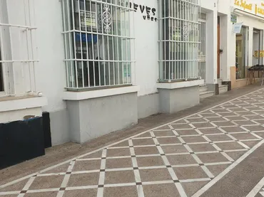 Planta baja en  Calle San Rafael 0 - Foto 1