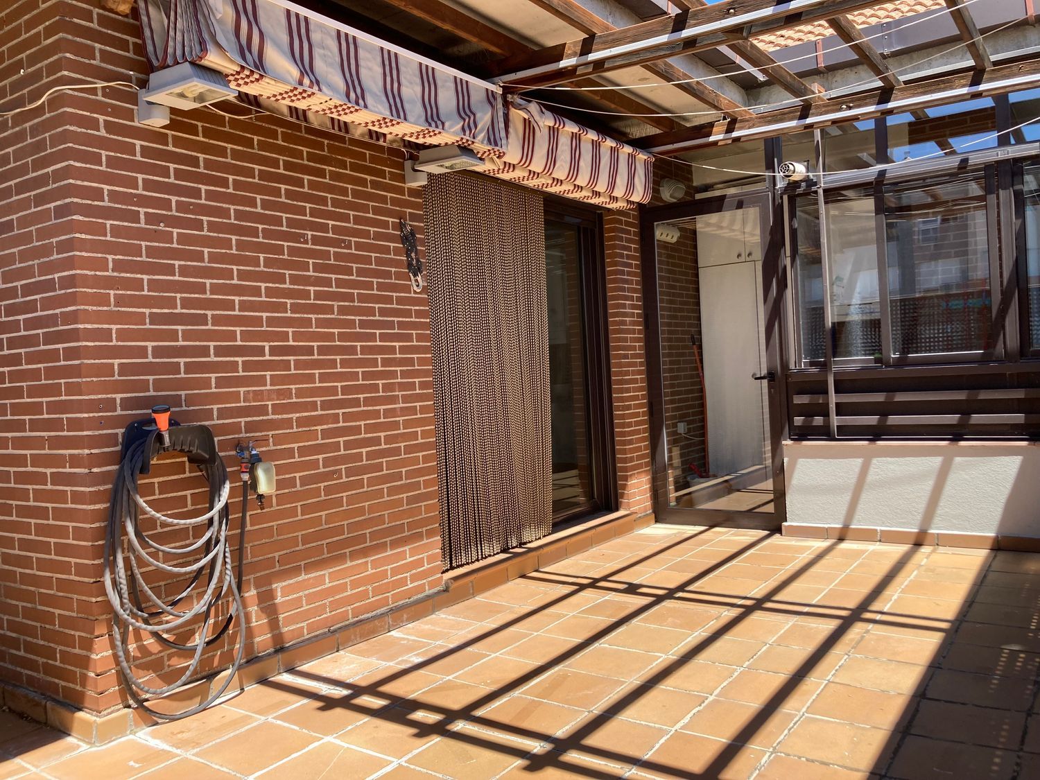 Piso en avenida de la Dehesa, 4 - Foto 2