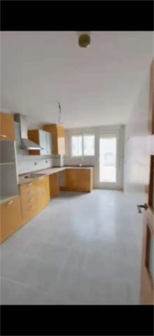 Piso en Piso a la venta con terraza y balco - Foto 6