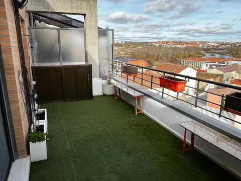 Ático en calle Jovellanos, 1