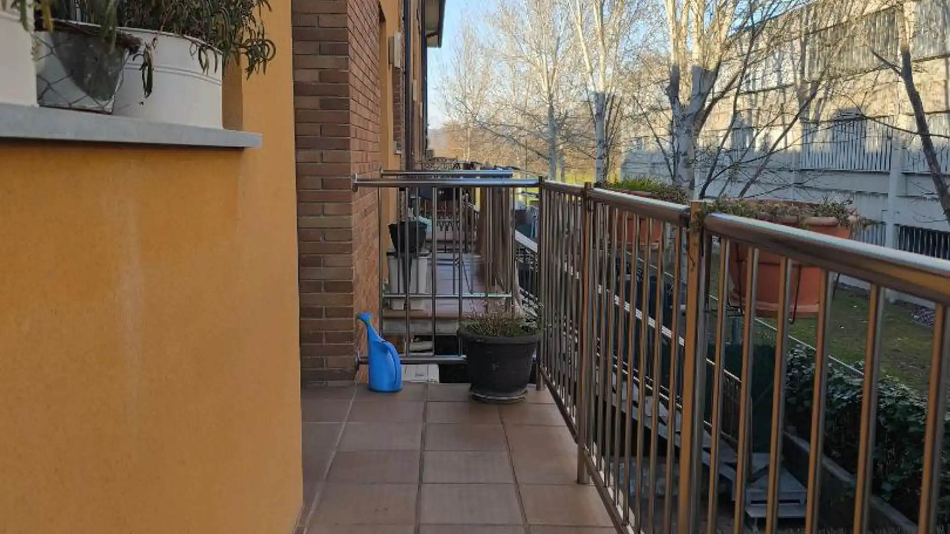 Casa adosada en  Carrer de Rector de Vallfogona 51 - Foto 9