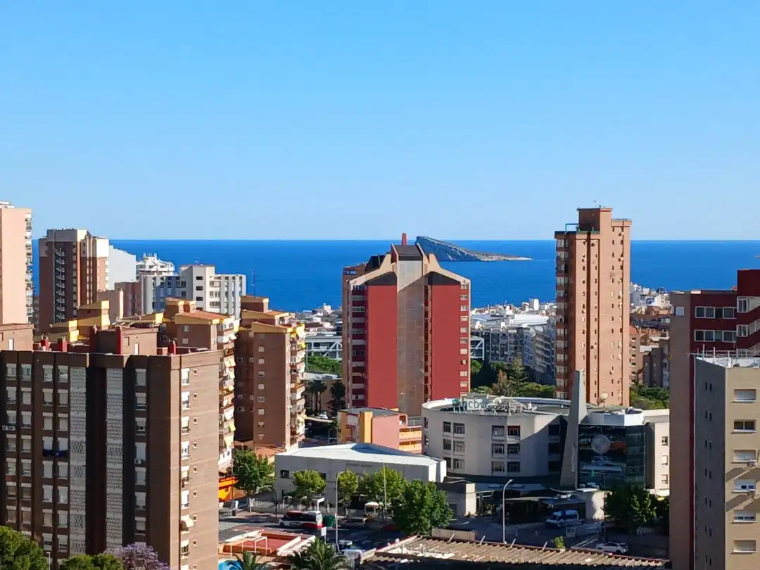 Apartamento en  Avenida de Suecia 8 - Foto 2