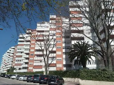 Local comercial en Móstoles - Foto 1