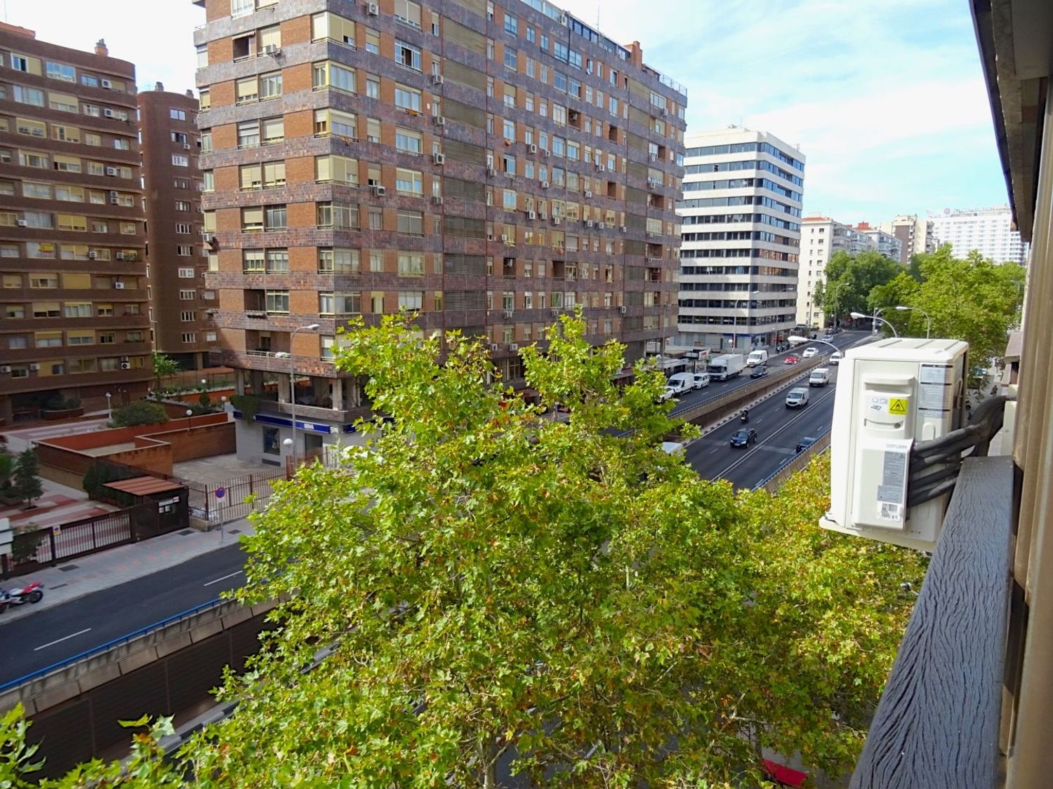 Piso en Avenida de Alberto de Alcocer - Foto 11