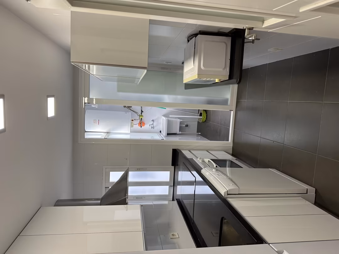 Piso en  Calle López Sancho 6 - Foto 13