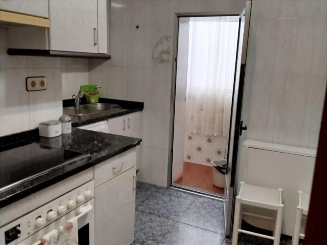 Piso en  Calle Navasfrías 7 - Foto 1