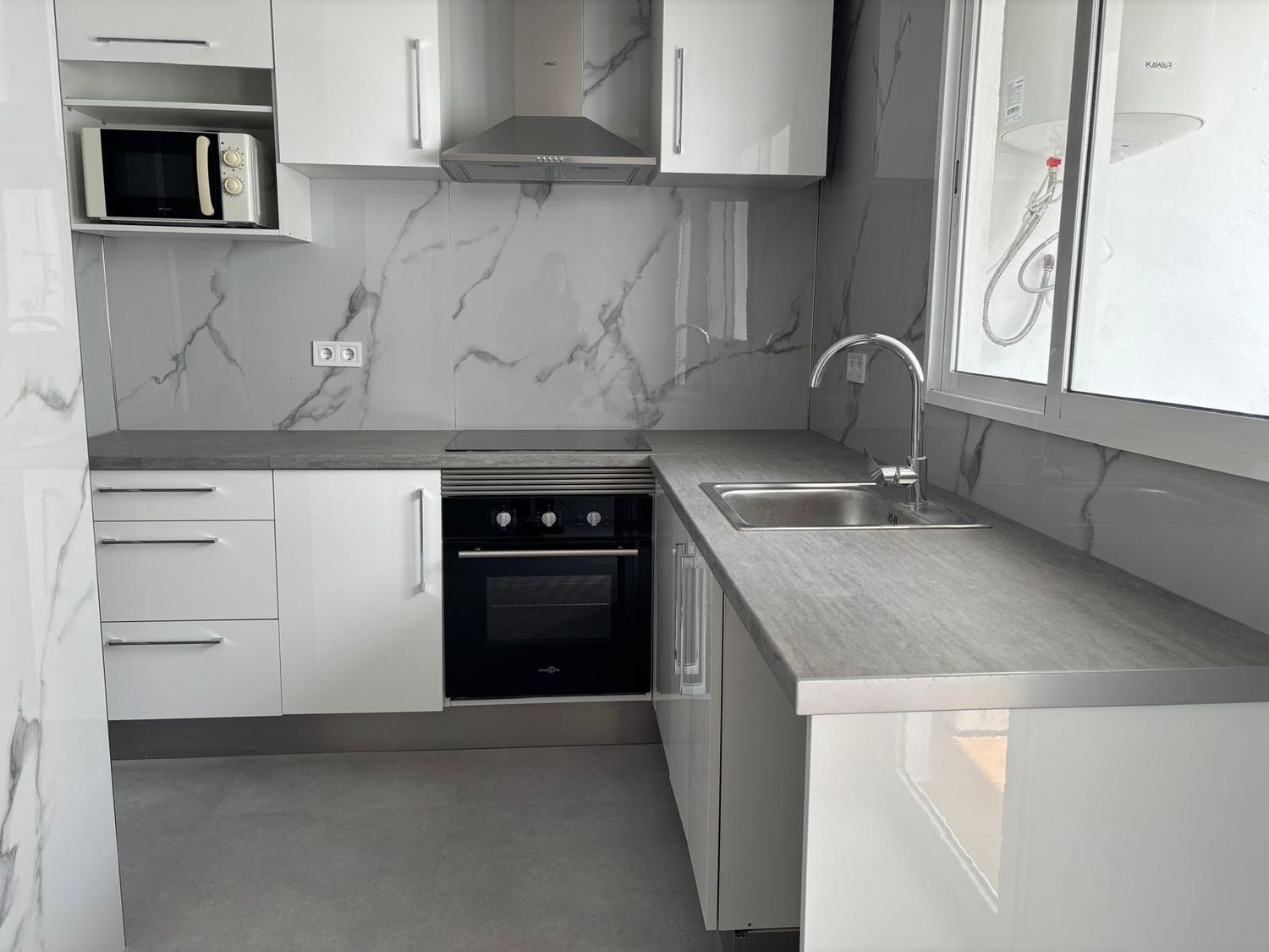 Piso en carretera de Malilla, 93