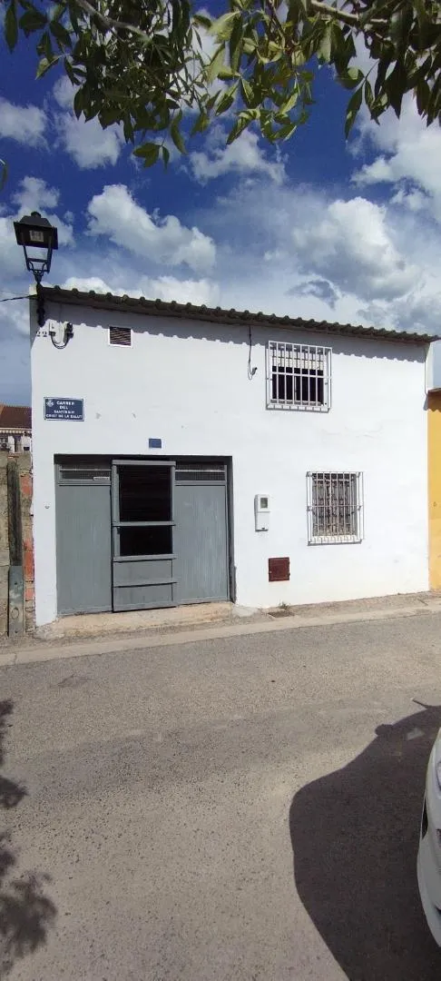 Planta baja en  Carrer del Santíssim Crist de la Salut 65 - Foto 1