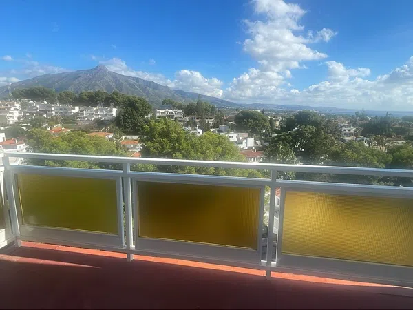 Piso en plaza Pedro Antonio de Alarcón, 1 Edificio Torre De Andalucia - Foto 2