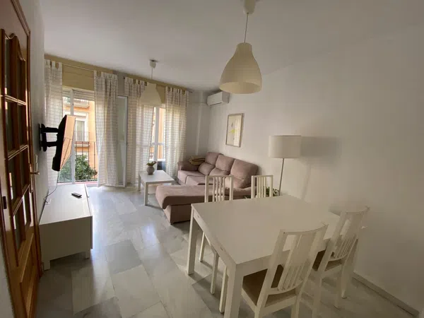 Piso en Nueva de la Virgen, 5, Figares, Figares - Foto 1