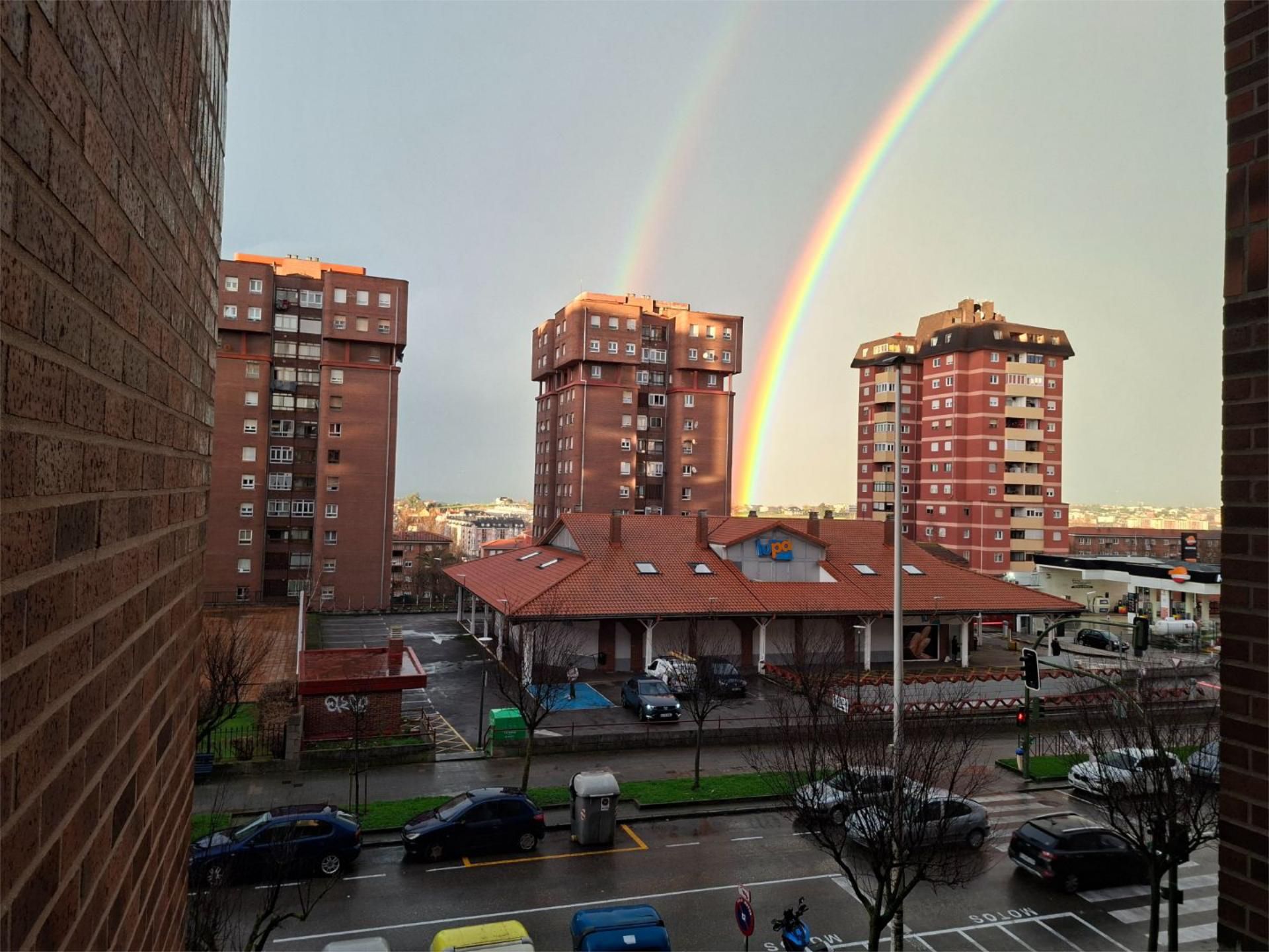 Piso en  Avenida Herrera Oria 31B - Foto 4