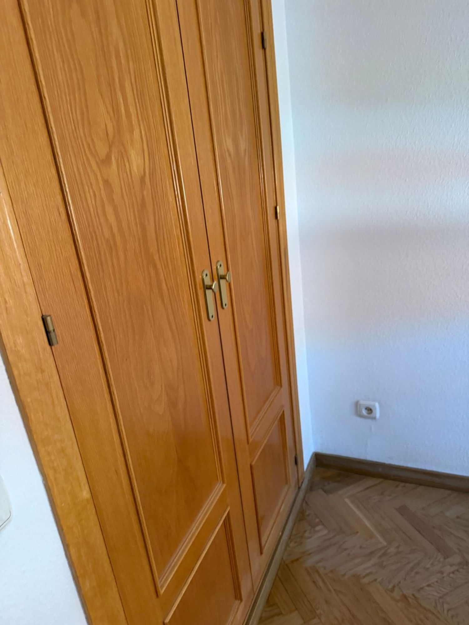 Chalet adosado en Calle Valle de Cardos, Valdezarza - Foto 33