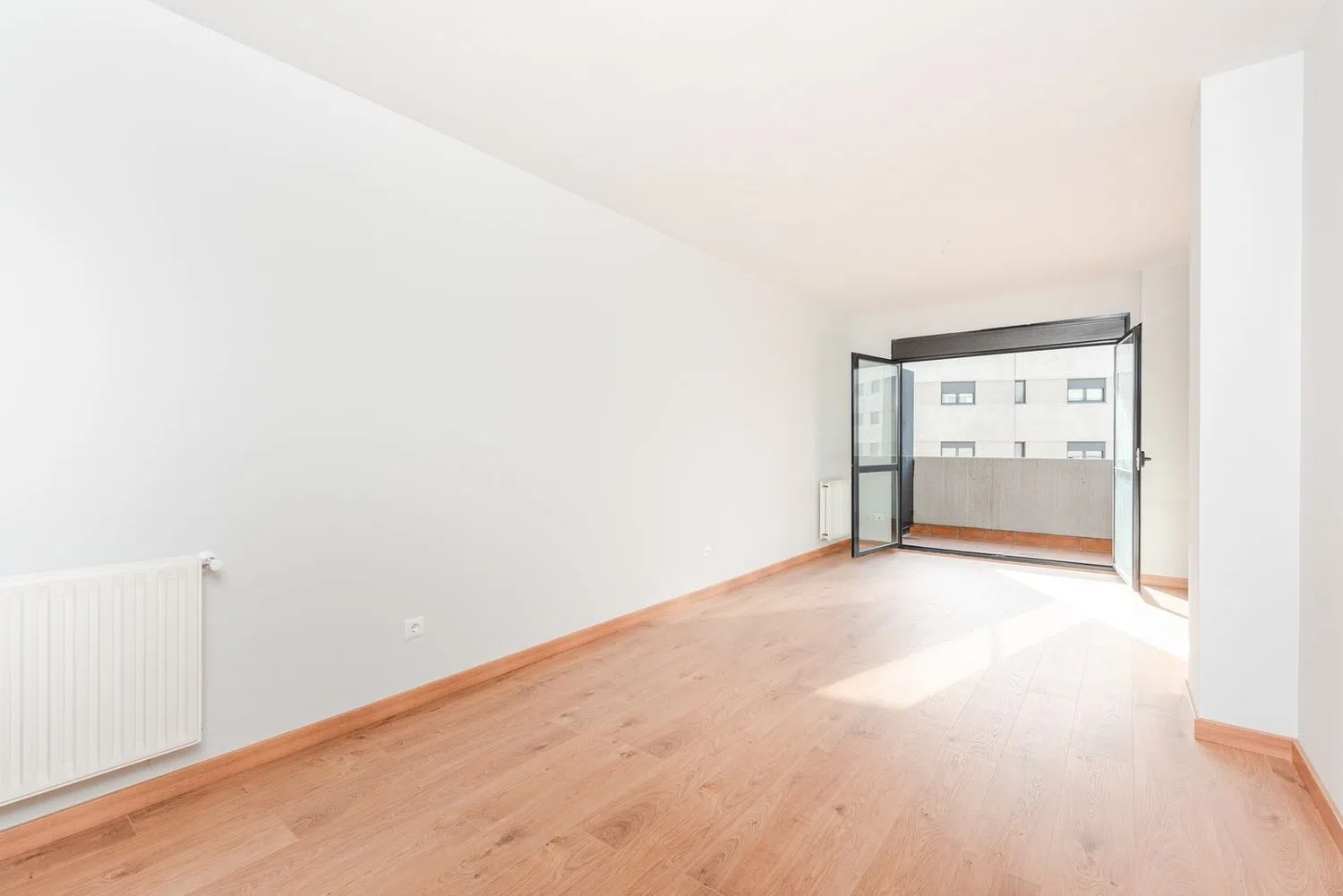 Piso en avenida Joan Miró - Foto 3