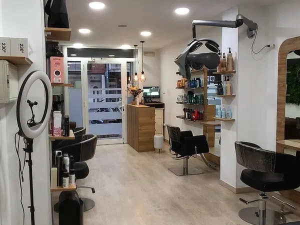 Local en Peluquería en Calle de Miquel Vives, 95, Escoles - Foto 2