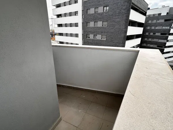 Piso en Avenida Manuel Clavero Arévalo, 1 - Foto 2