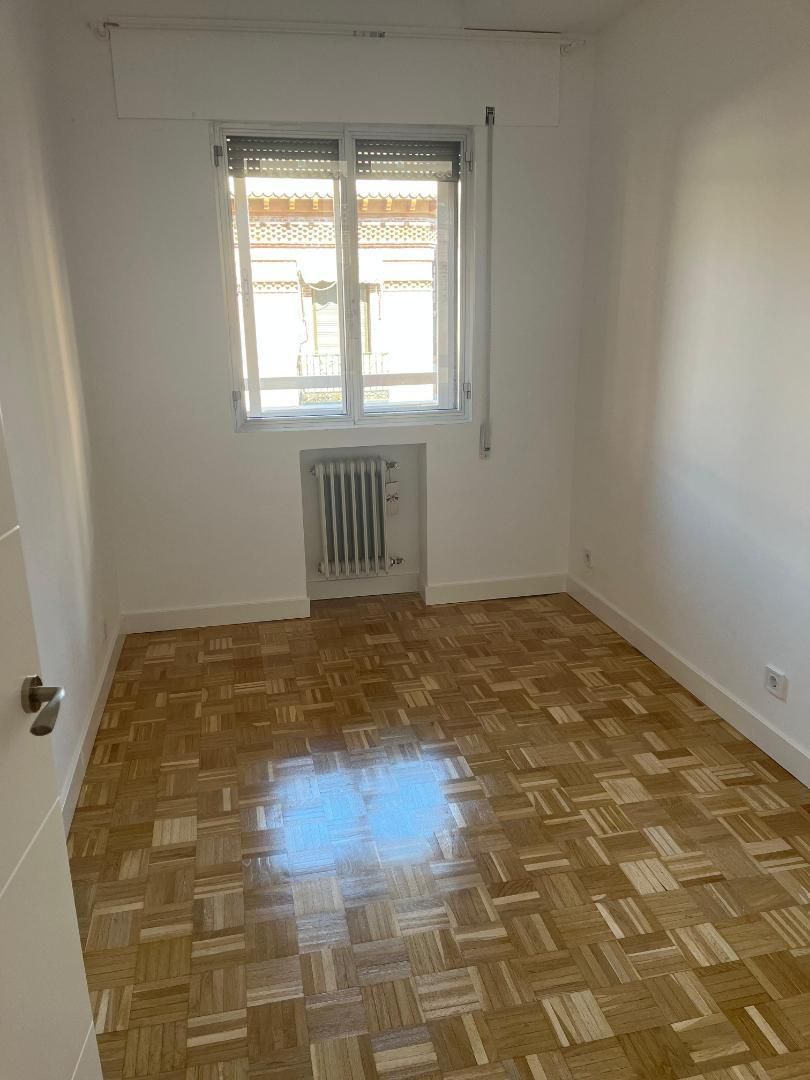 Piso en  Calle de Moreno Nieto 8 - Foto 8