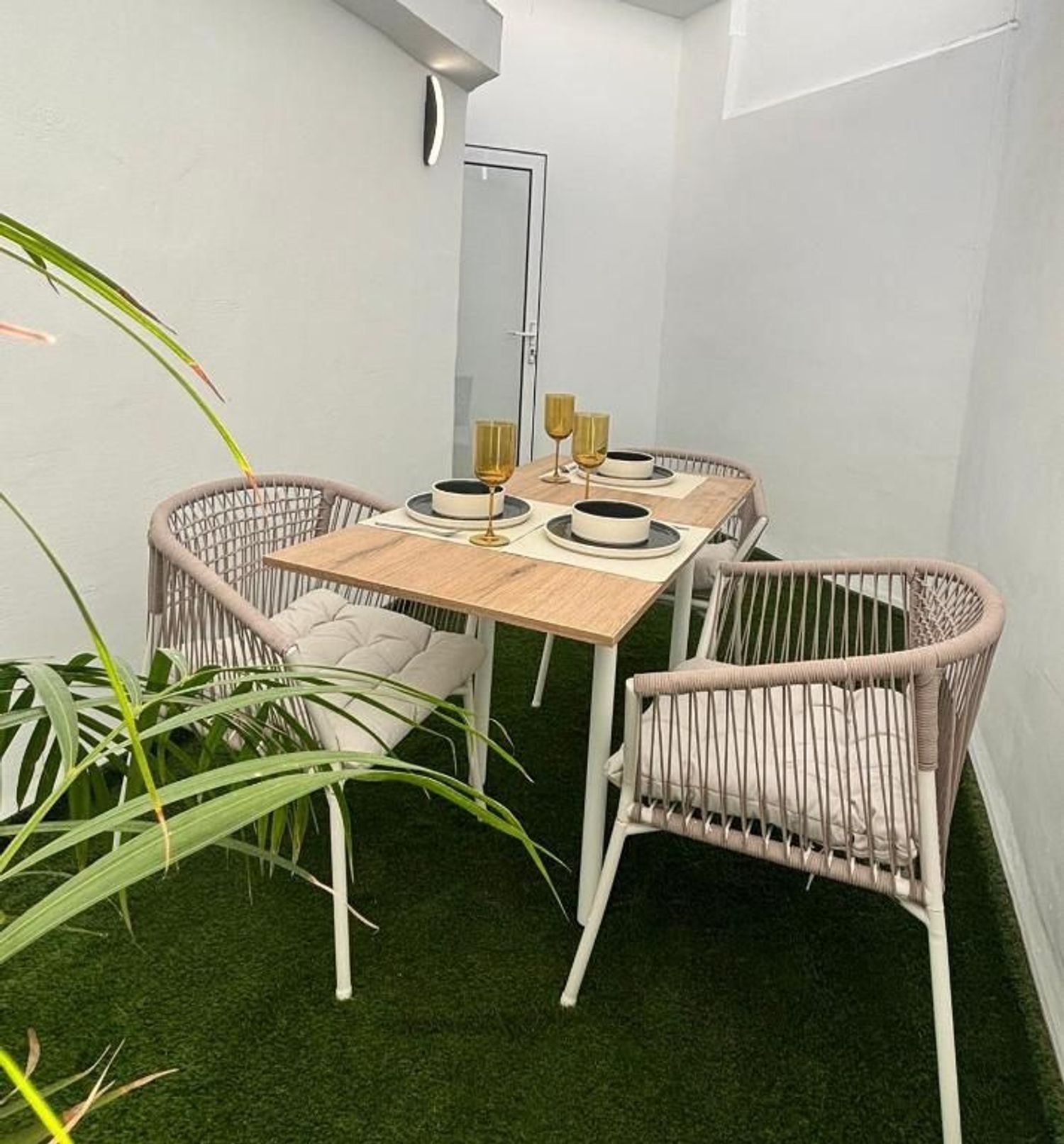 Estudio en Calle de Jesús y María, 6, Los Hoteles-Rambla-Duggi - Foto 1