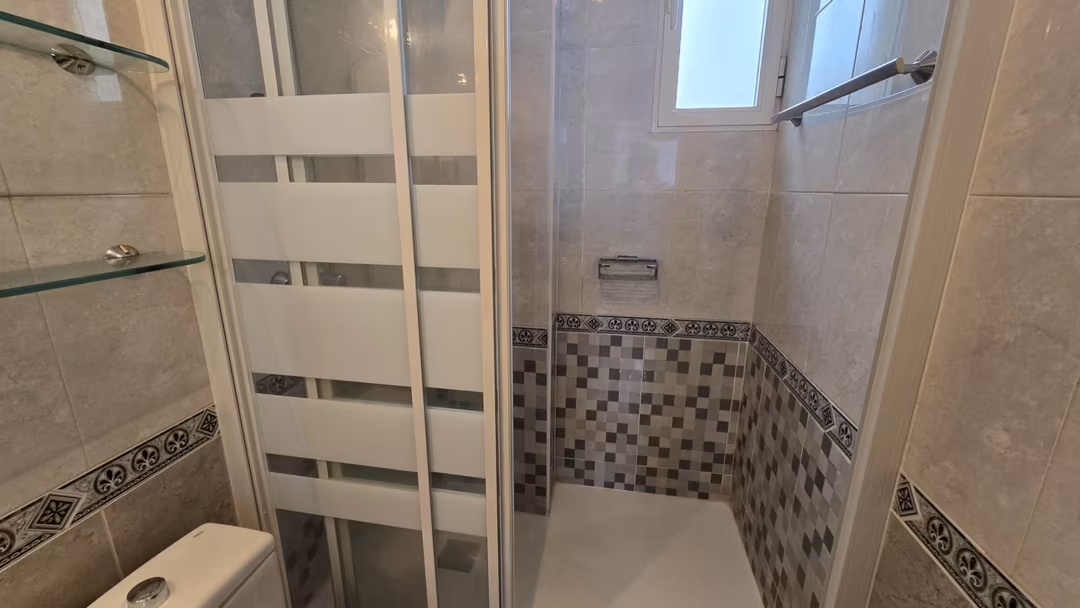 Piso en  Calle de Eugenio Sellés 38 - Foto 19