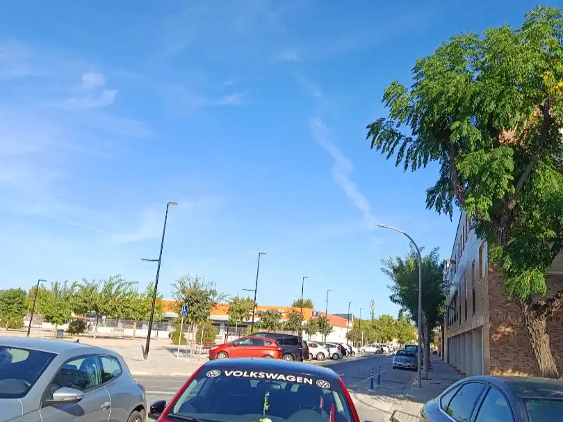 Planta baja en  Carrer Jardí 1 - Foto 2