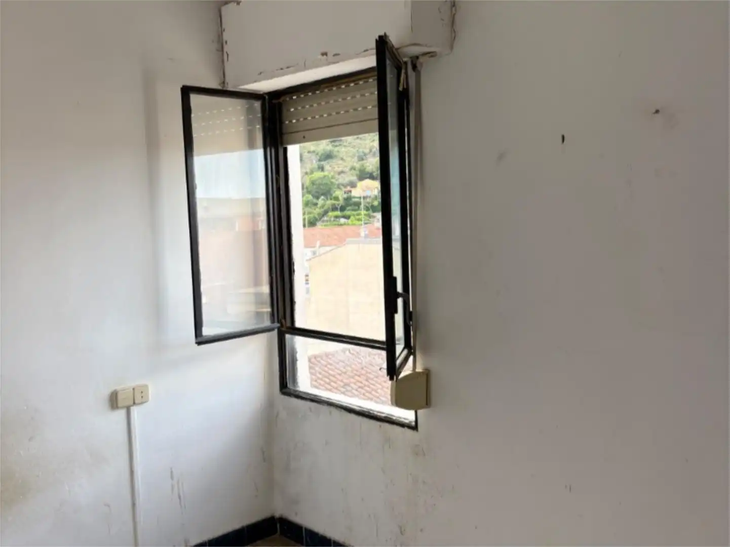 Piso en  Avinguda de la Ribera Baixa 2 - Foto 2