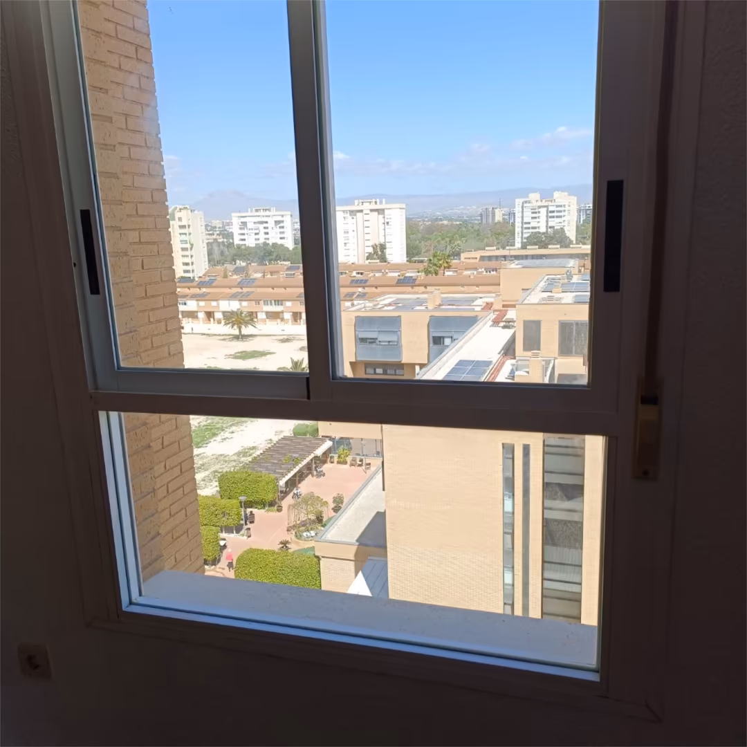 Piso en  Avenida San Sebastián 31 - Foto 16