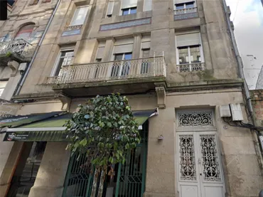 Casa adosada en  Rúa do Doutor Cadaval 24 - Foto 2